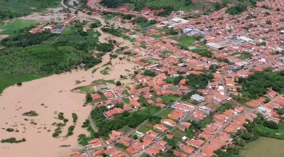 POÇÃO DE PEDRAS: Município está em situação de emergência devido às fortes chuvas